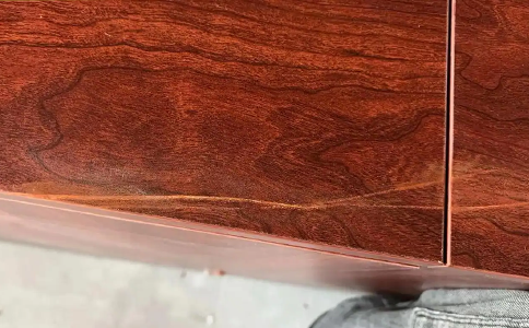 家具维修常见问题及解决方案：让家具焕发新生